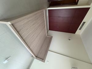 King size bed